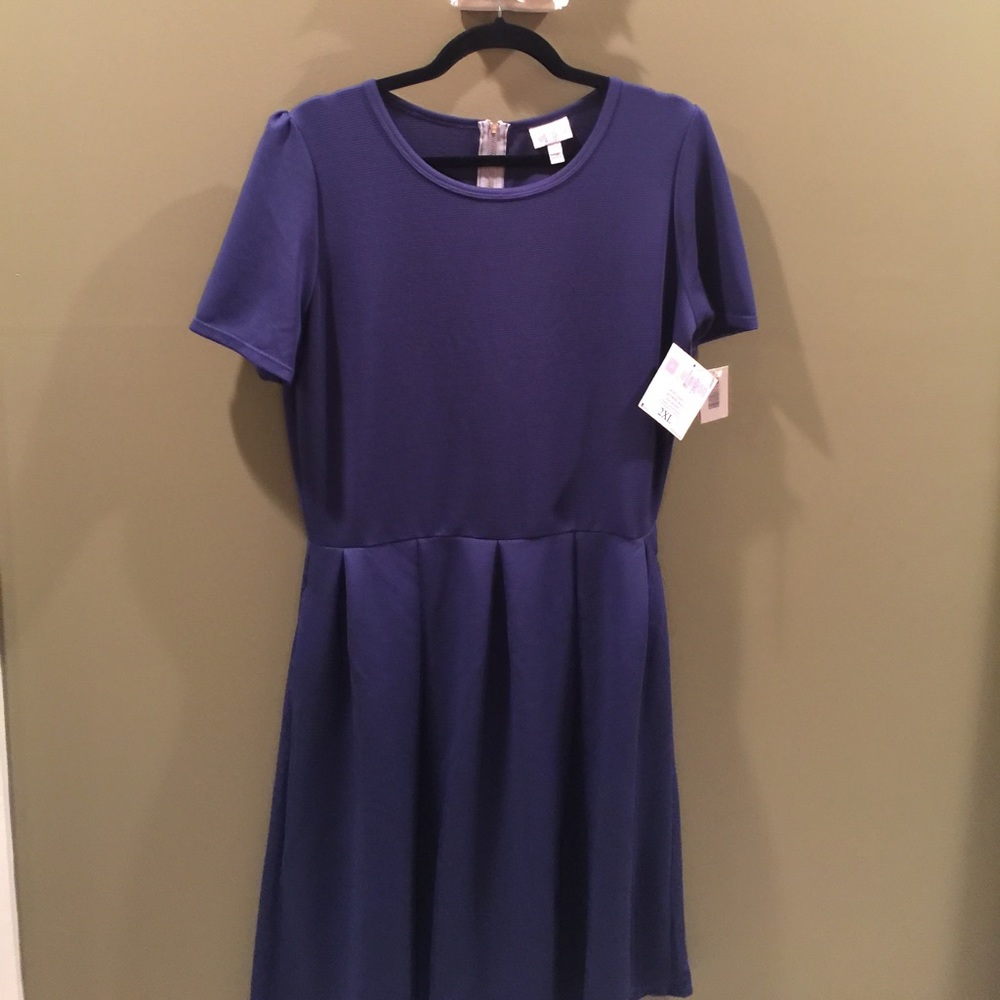LuLaRoe Amelia